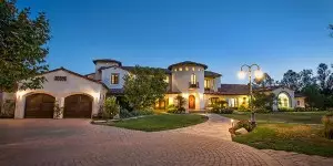 Calabasas real estate agent