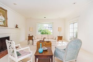 Los Angeles real estate agent