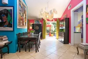 Hollywood real estate agent