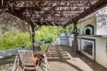 5 Features for the Ultimate Summer Home