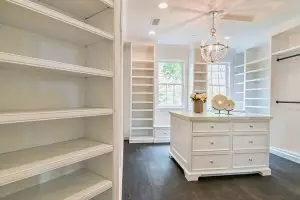 bachelorette pad