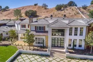 Hidden-Hills-real-estate