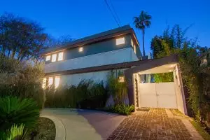 brentwood-contemporary-real-estate