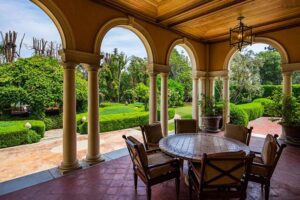 arden-villa-dynasty-mansion