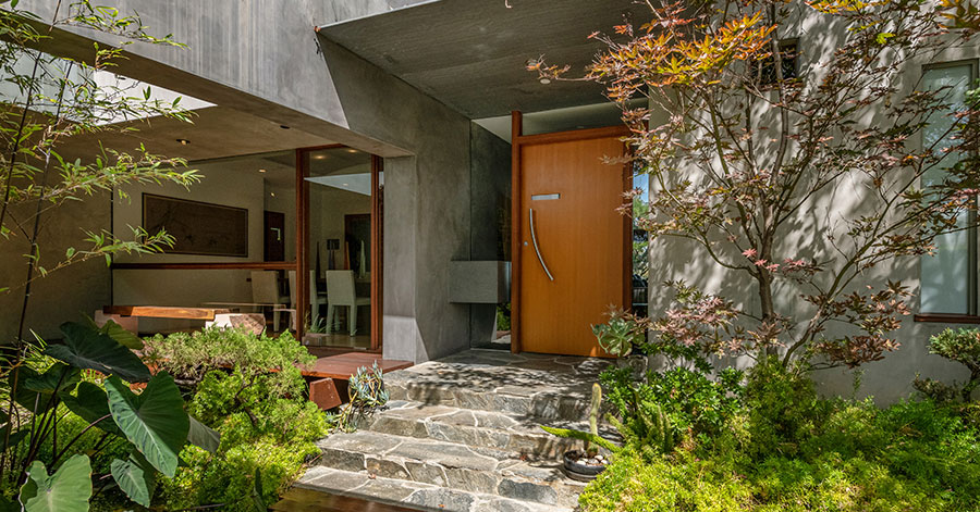 stone steps leading to front door of 2238 Stradella Road