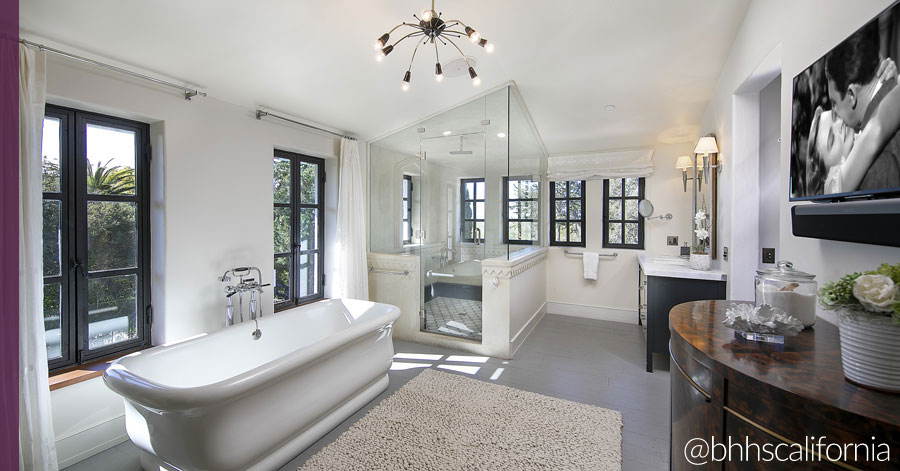 interior shot showing one of the luxury bathrooms featured below