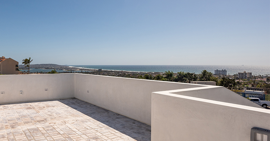 rooftop of an ocean view homes in La Jolla/Pacific Beach 