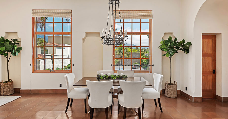 dining area in condo of the iconic el andaluz by architect jeff shelton 